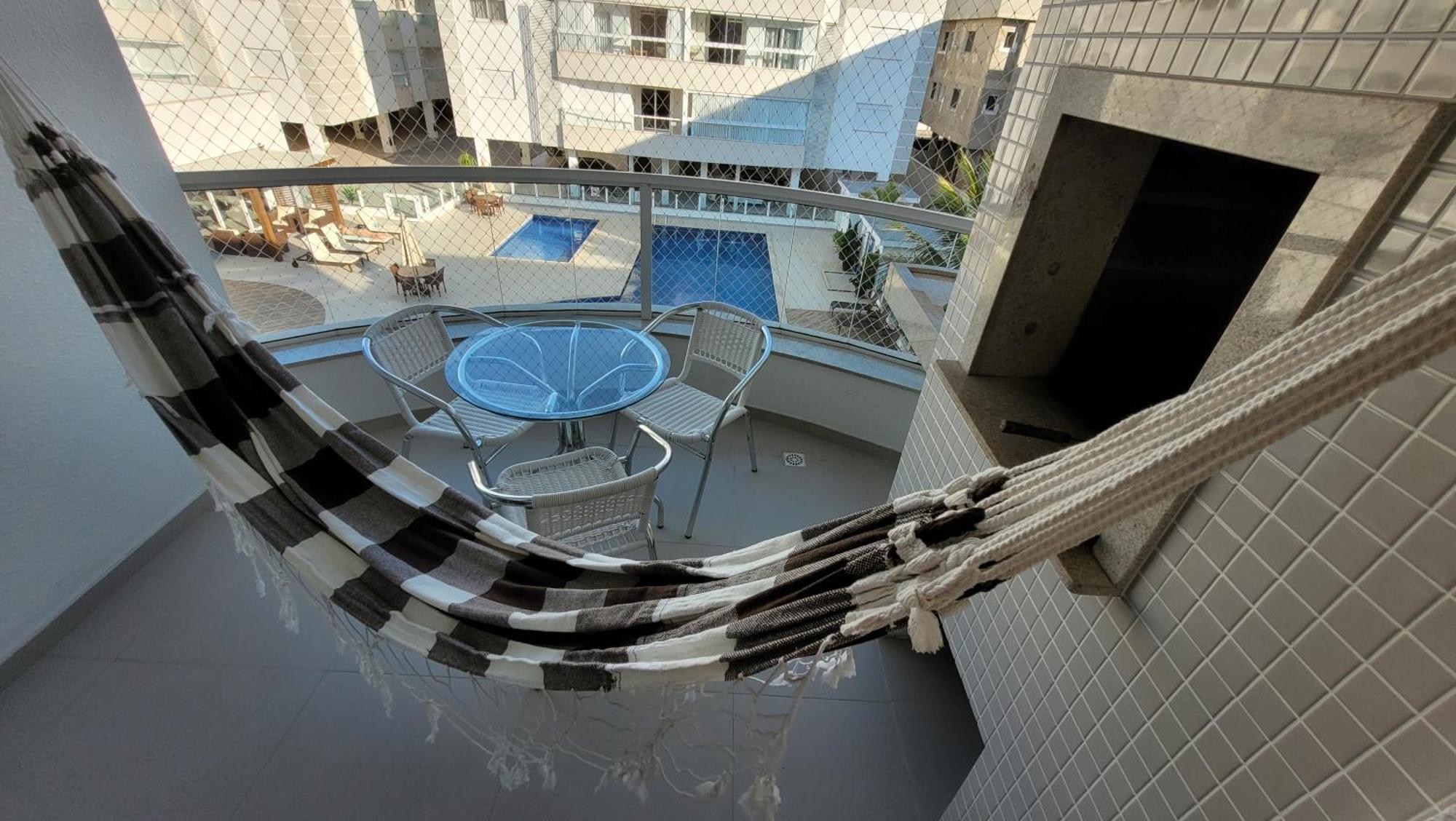 Apartamento Frente Para A Piscina A Uma Quadra Da Praia Florianopolis Exterior photo