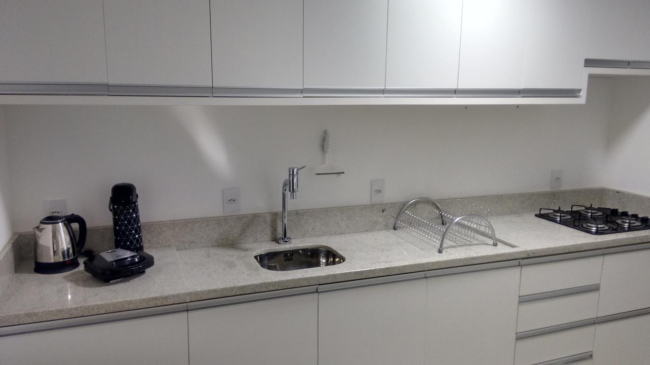 Apartamento Frente Para A Piscina A Uma Quadra Da Praia Florianopolis Exterior photo
